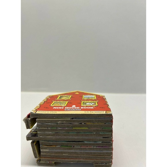 Mini House: Firehouse Co No 1 Peter Lippman Children's Board Book 1994 - Picture 3 of 7